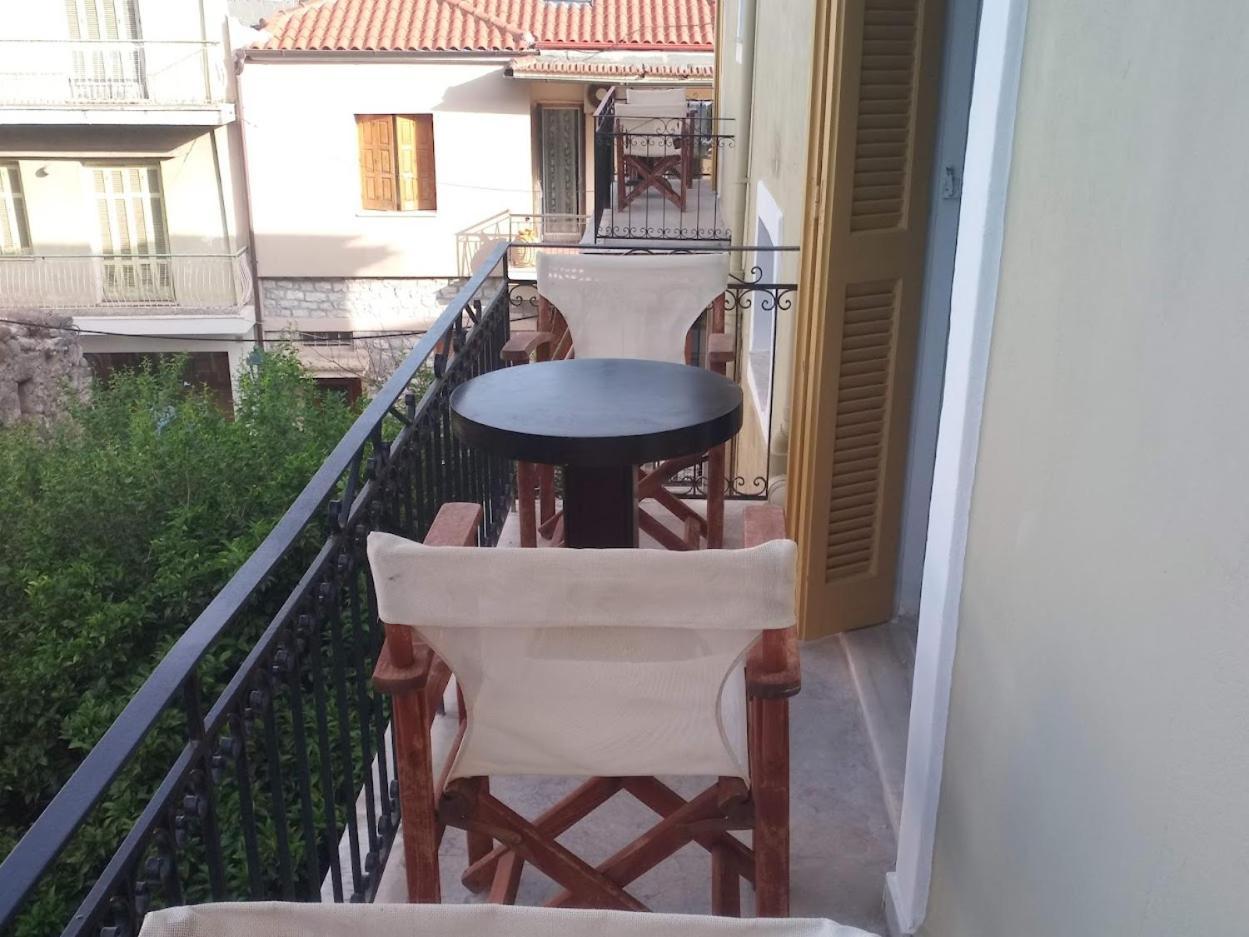 Nafpaktos Apartment And Studios In Port Exterior foto